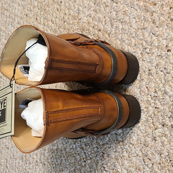 Frye Lindsey spur short boots - Picture 4 of 7